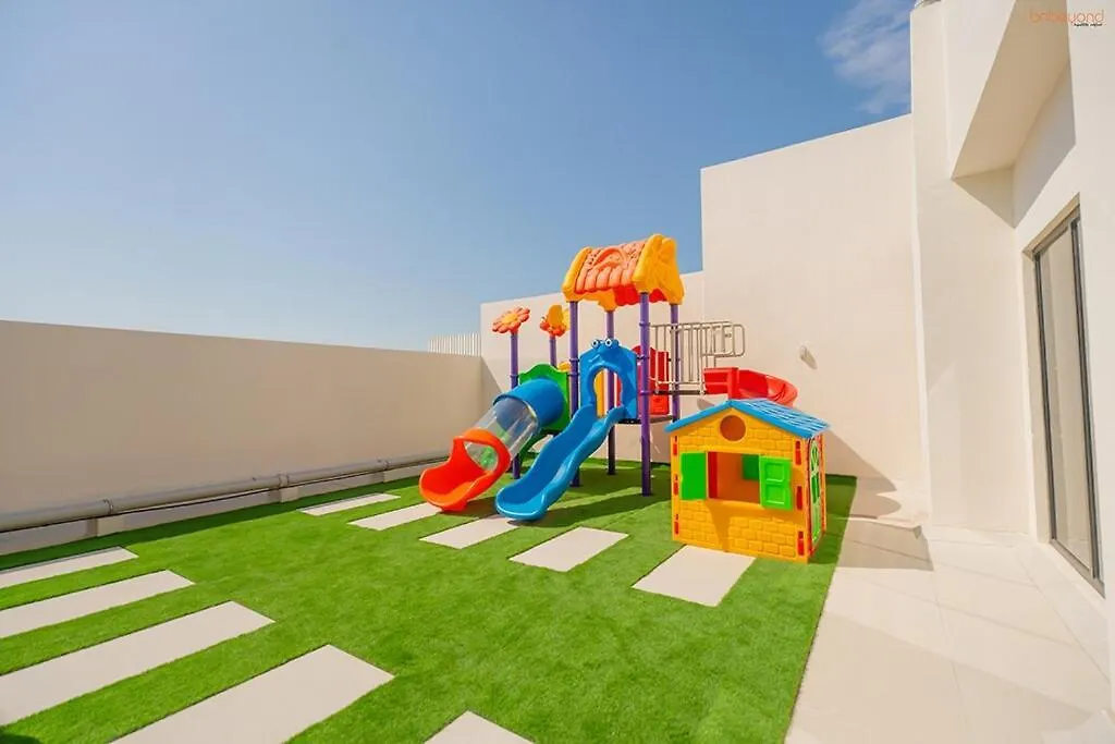 Bnbeyond'S Sassy Studio With Expansive Balcony Dubai United Arab Emirates